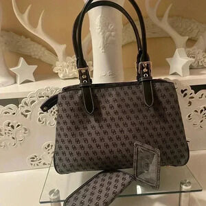 Vintage Dooney & Burke Set - handbag, glasses case, ID case